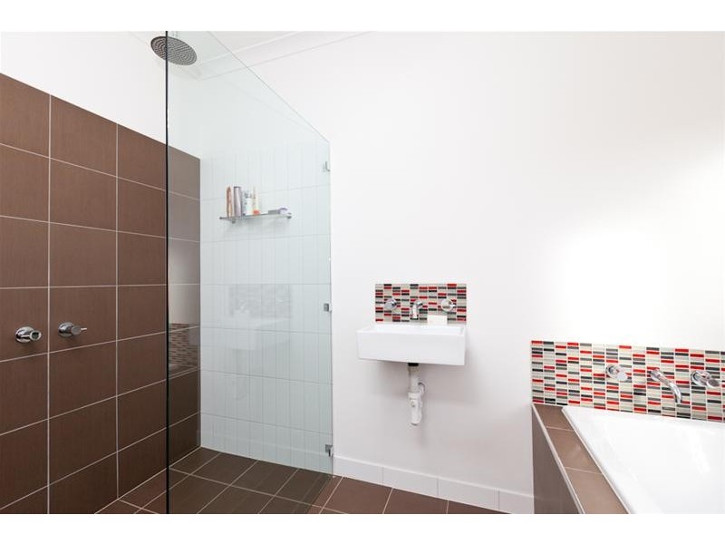 10 Burdekin Court, Red Cliffs VIC 3496