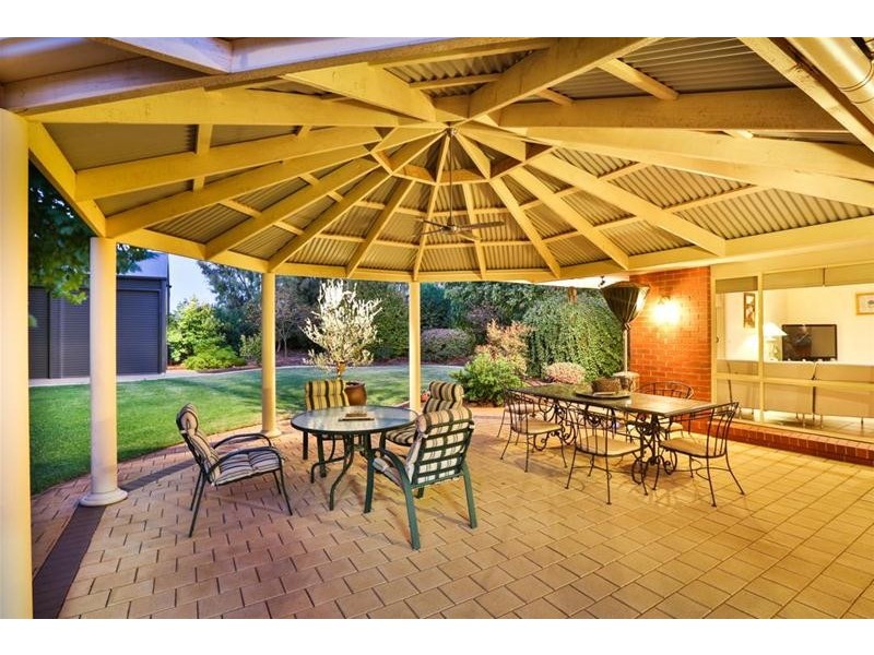 13 Stockmans Drive, Irymple VIC 3498