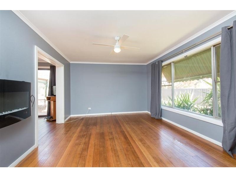 9 McDonald Street, Werrimull VIC 3496