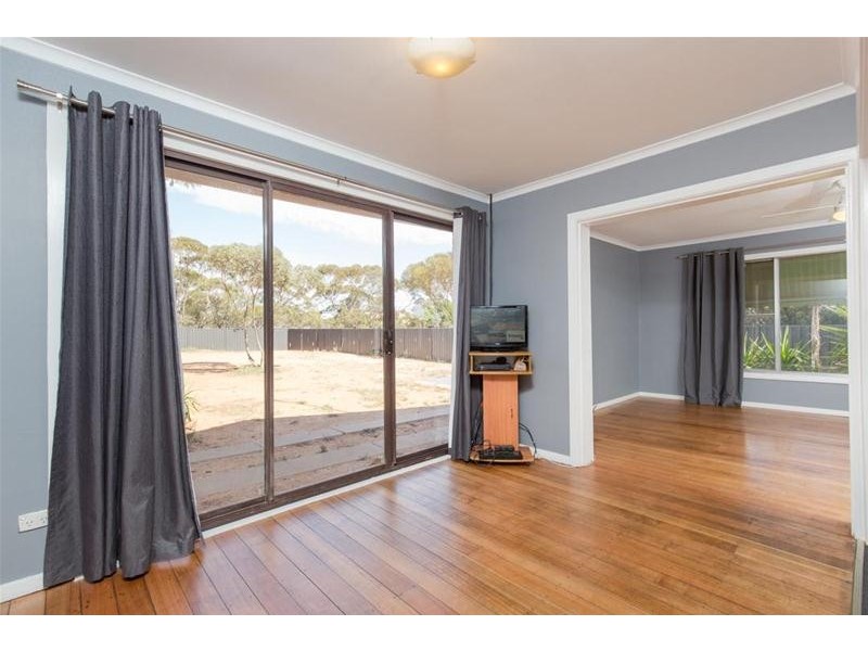 9 McDonald Street, Werrimull VIC 3496