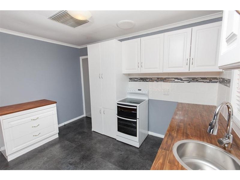 9 McDonald Street, Werrimull VIC 3496