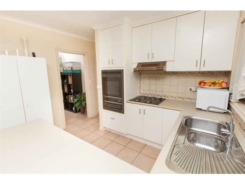 16 Elouera Drive, Irymple VIC 3498