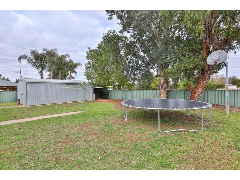 16 Elouera Drive, Irymple VIC 3498