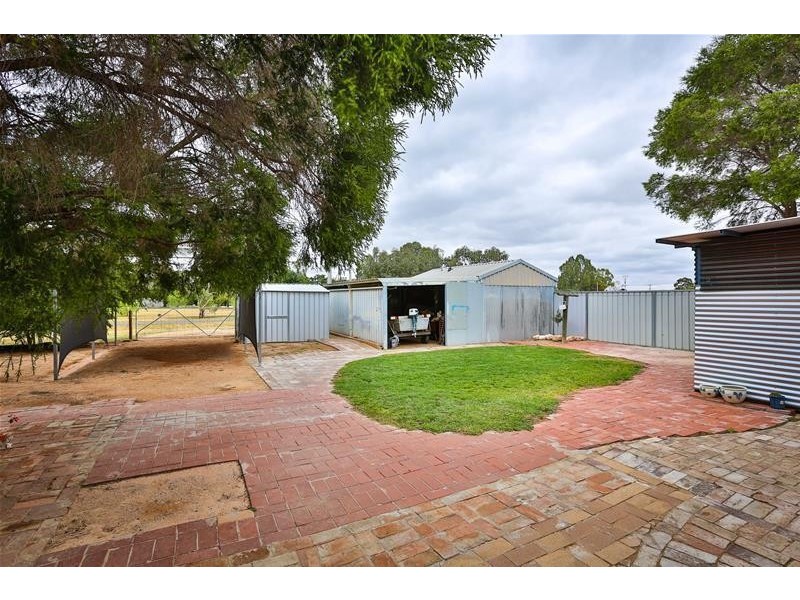 48 Irymple Avenue, Nichols Point VIC 3501