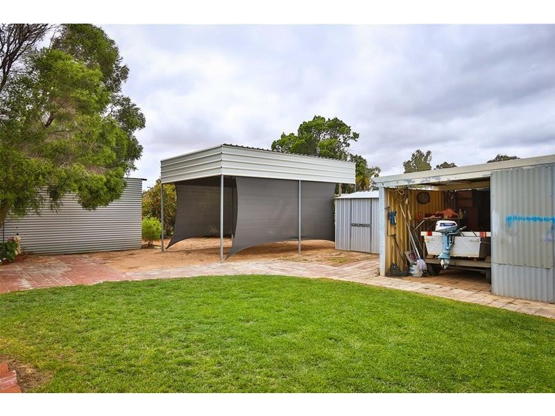 48 Irymple Avenue, Nichols Point VIC 3501