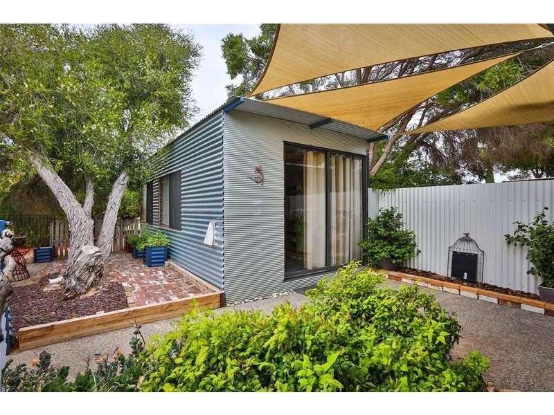 48 Irymple Avenue, Nichols Point VIC 3501