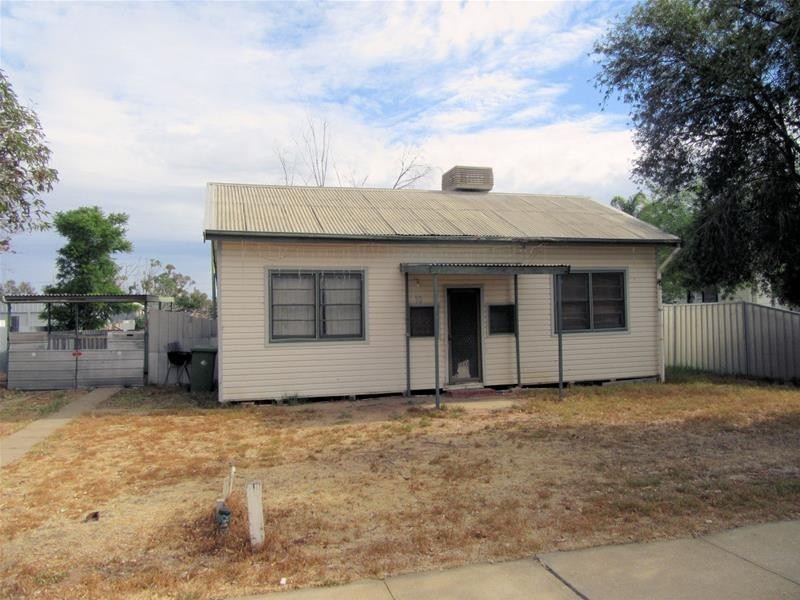 90 Wilkes Street, Wentworth NSW 2648