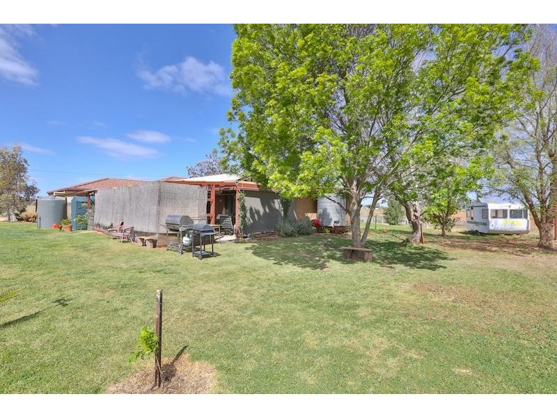 22 Palmer Road, Merbein South VIC 3505