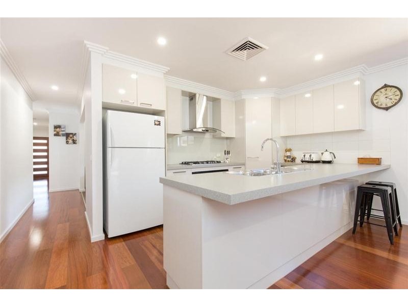 2 Kossman Court, Irymple VIC 3498