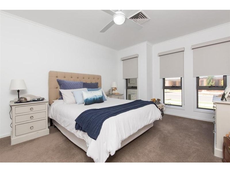 2 Kossman Court, Irymple VIC 3498