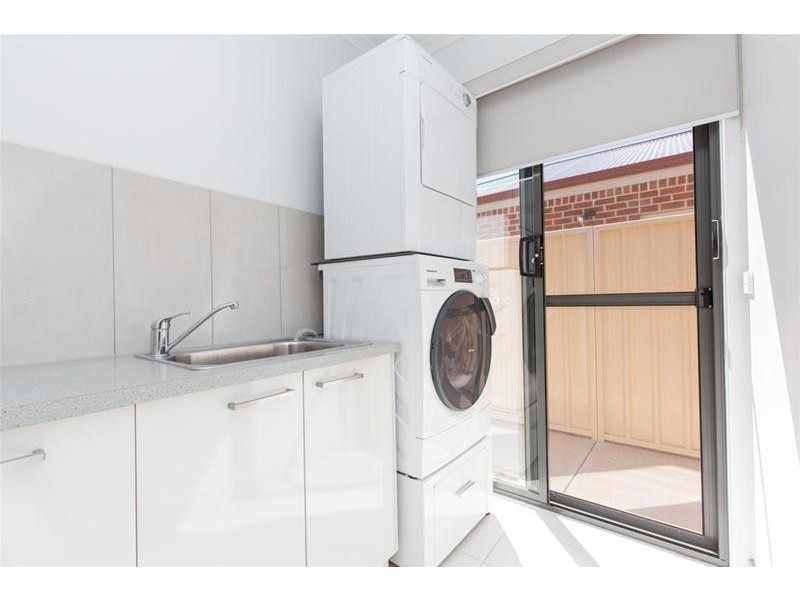 2 Kossman Court, Irymple VIC 3498