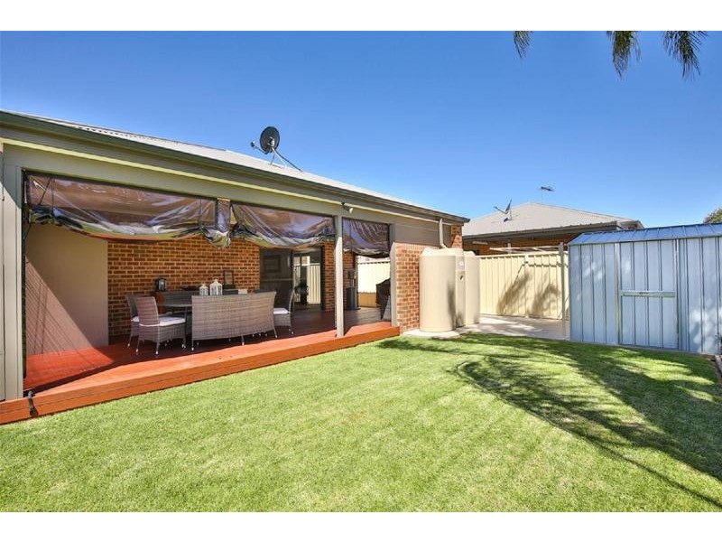 2 Kossman Court, Irymple VIC 3498