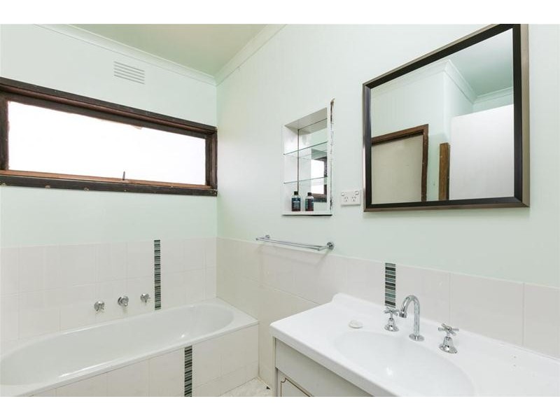 15 Hillview Road, Merbein West VIC 3505