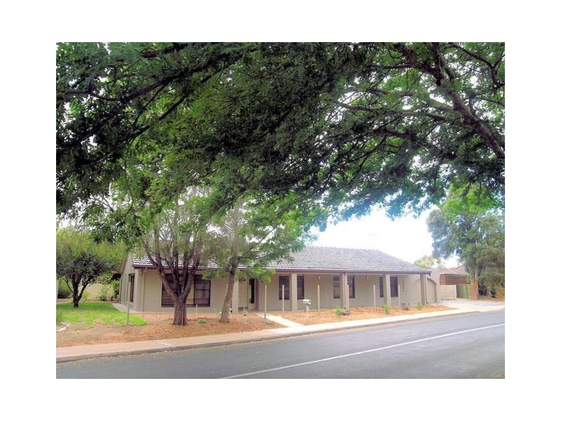 352 Deakin Avenue, Mildura VIC 3500