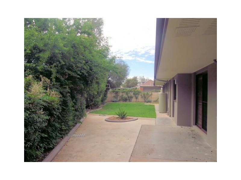 352 Deakin Avenue, Mildura VIC 3500