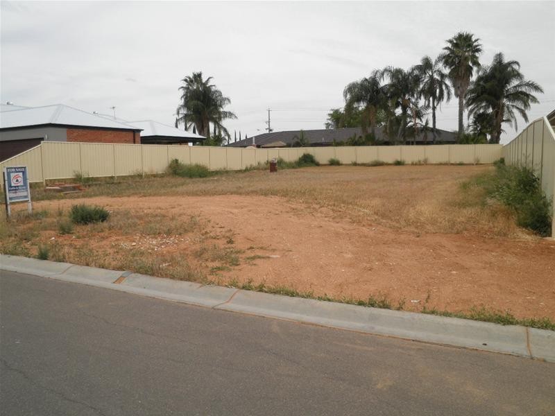 19 Bozzi Court, Mildura VIC 3500