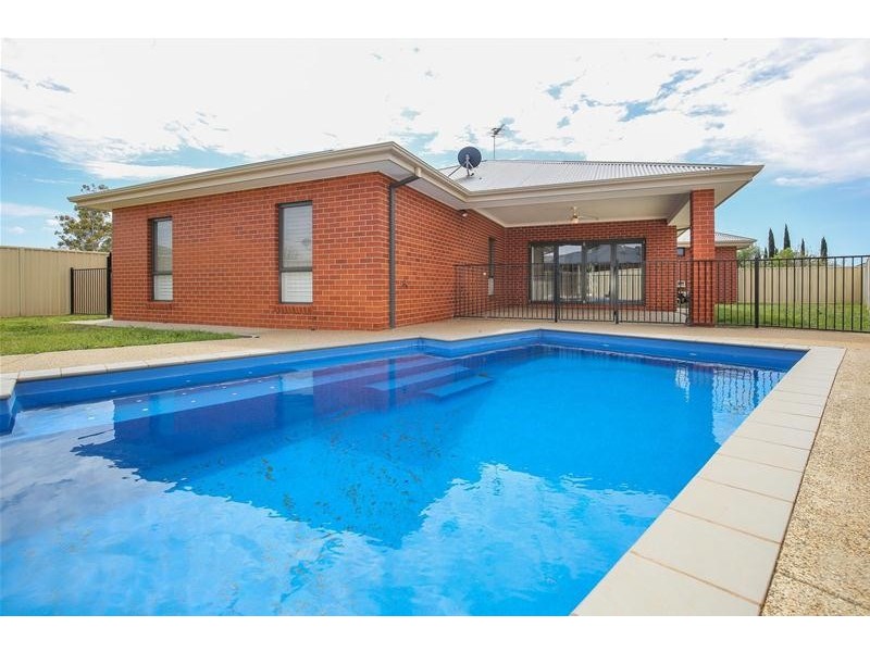 24 Wirraway Drive, Mildura VIC 3500