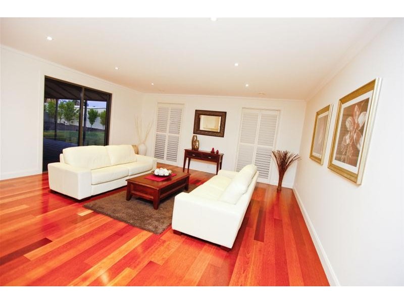 588 Koorlong Avenue, Irymple VIC 3498