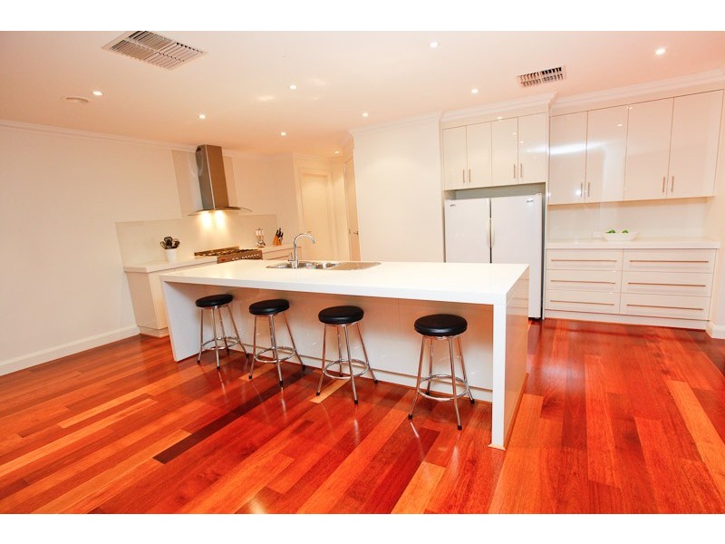 588 Koorlong Avenue, Irymple VIC 3498