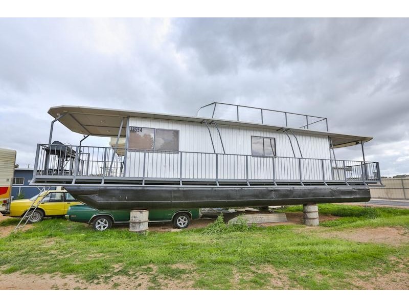 Houseboat, Mildura VIC 3500