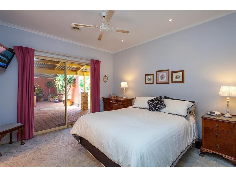 105 Pawson Avenue, Sunnycliffs VIC 3496