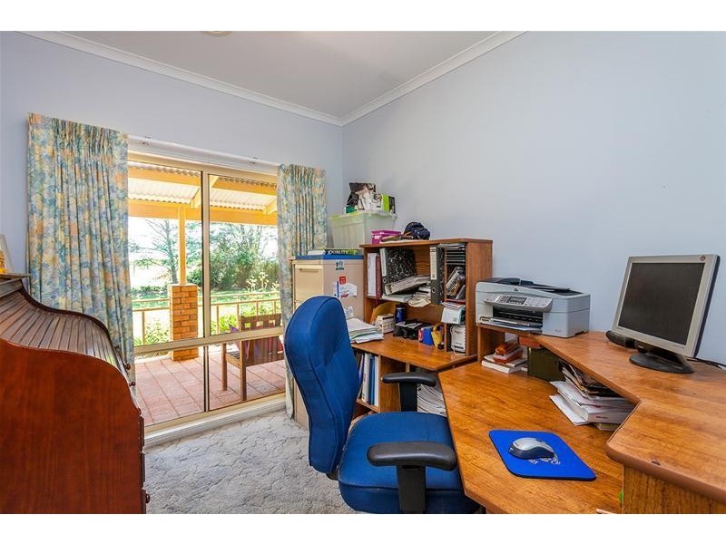 105 Pawson Avenue, Sunnycliffs VIC 3496