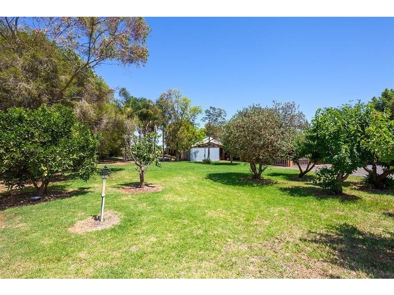 105 Pawson Avenue, Sunnycliffs VIC 3496