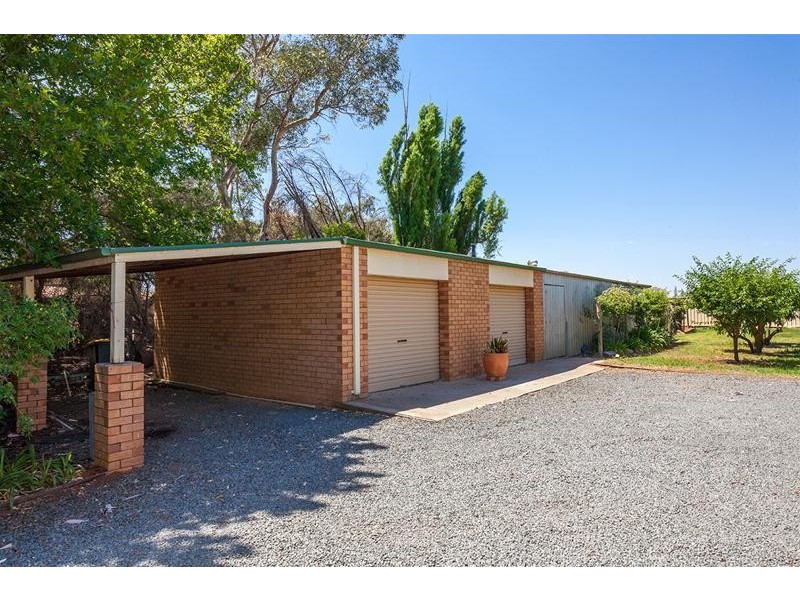 105 Pawson Avenue, Sunnycliffs VIC 3496