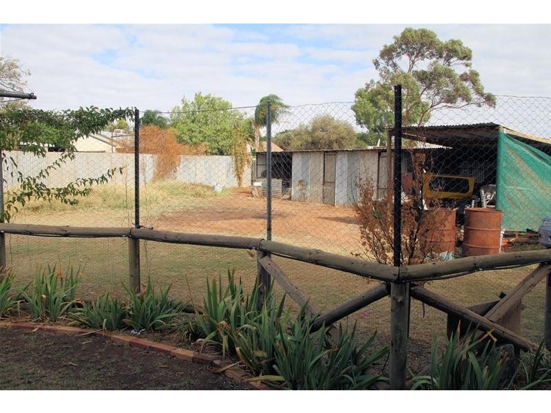 5 Tambo Road, Red Cliffs VIC 3496