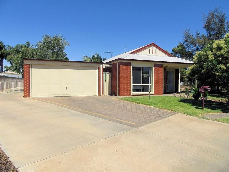 4 Cynthia Close, Mildura VIC 3500