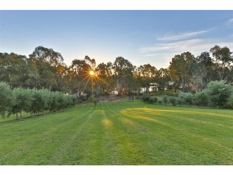 30 The Cobb & Co Way, Gol Gol NSW 2738