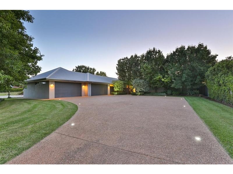 30 The Cobb & Co Way, Gol Gol NSW 2738