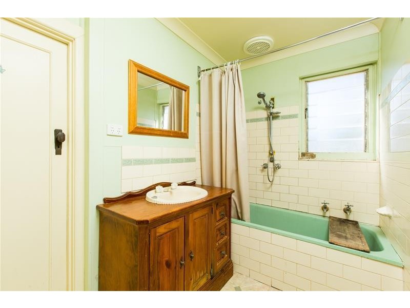 105 McSwains Road, Birdwoodton VIC 3505