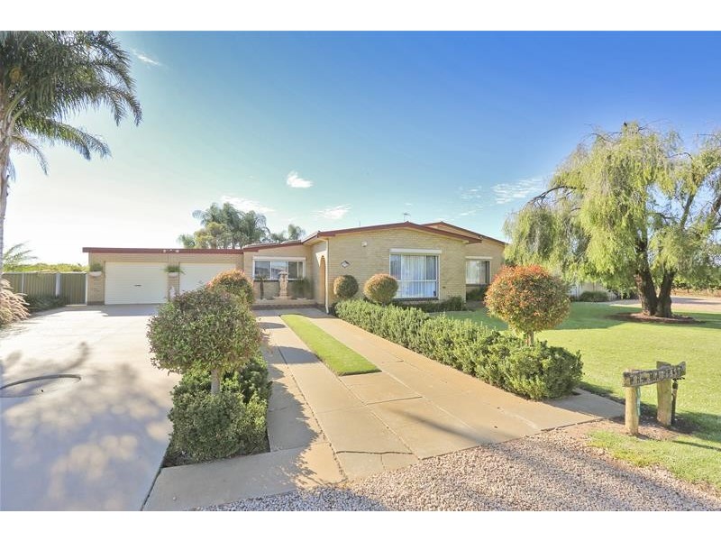 141 Paschendale Avenue, Yelta VIC 3505