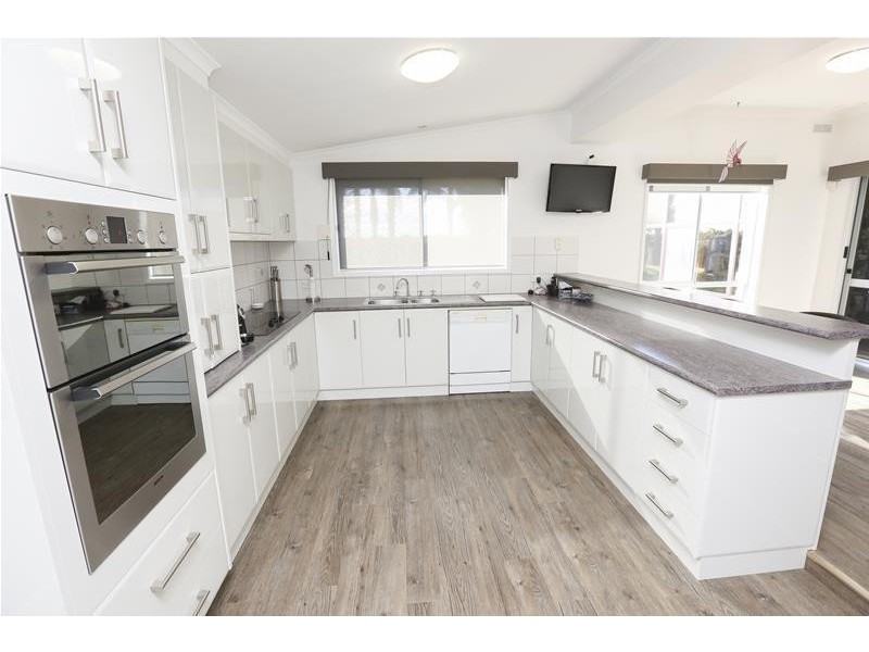 141 Paschendale Avenue, Yelta VIC 3505