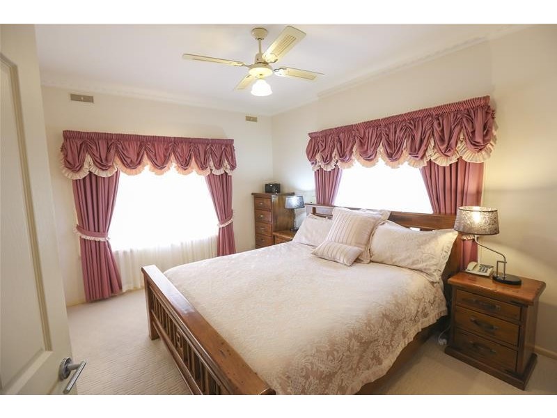 141 Paschendale Avenue, Yelta VIC 3505