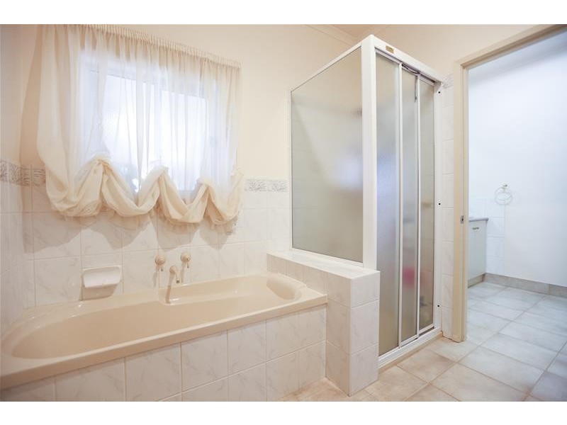 141 Paschendale Avenue, Yelta VIC 3505