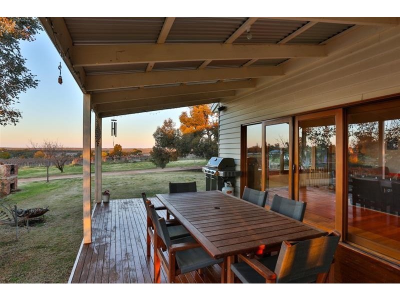 44 Chisletts Road, Sunnycliffs VIC 3496