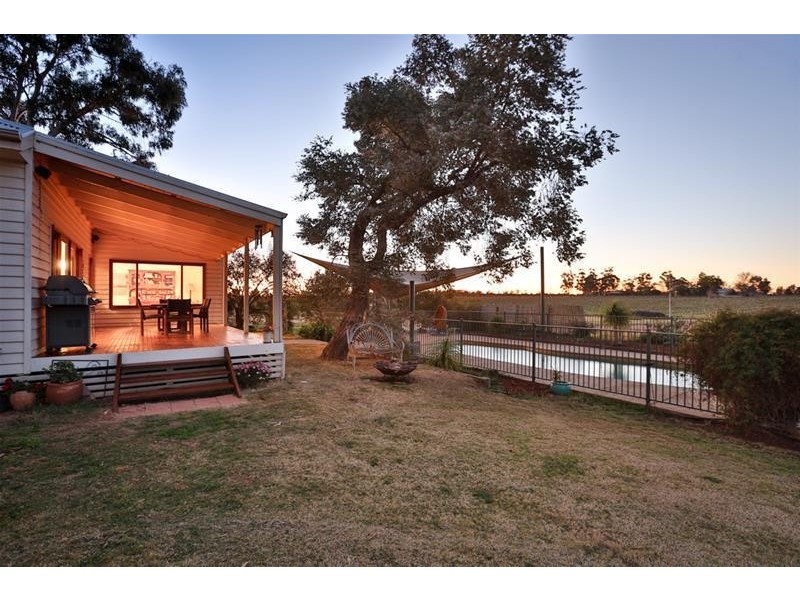 44 Chisletts Road, Sunnycliffs VIC 3496