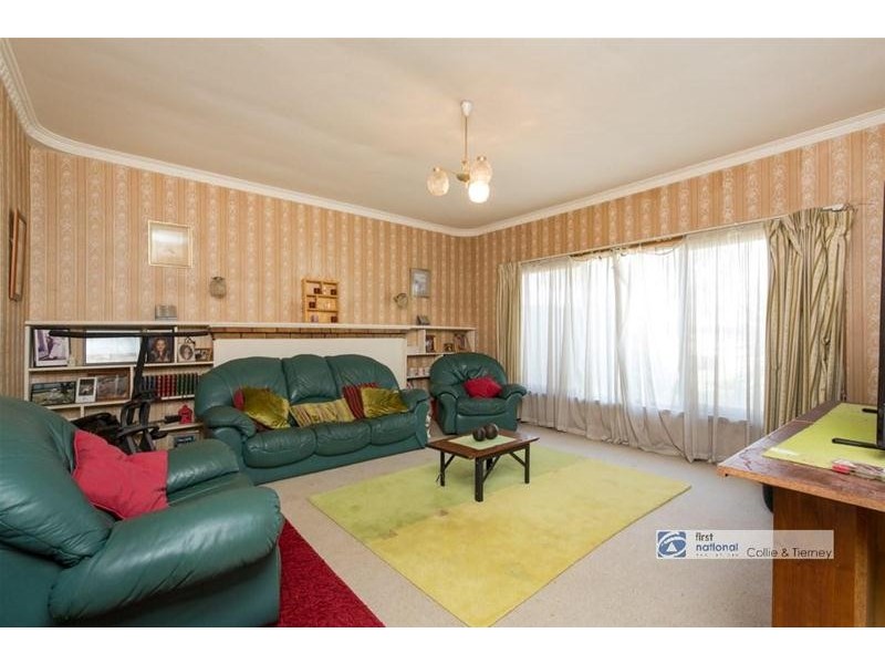 227 Deakin Avenue, Mildura VIC 3500