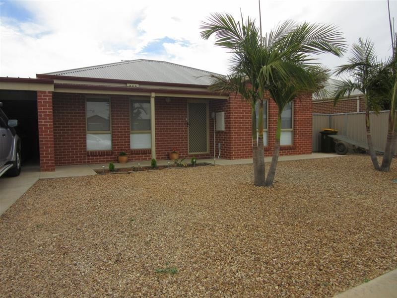 6 Anne Cox Drive, Red Cliffs VIC 3496