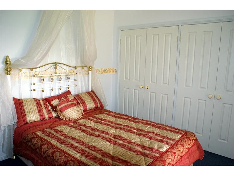 526 Cureton  Avenue, Nichols Point VIC 3501