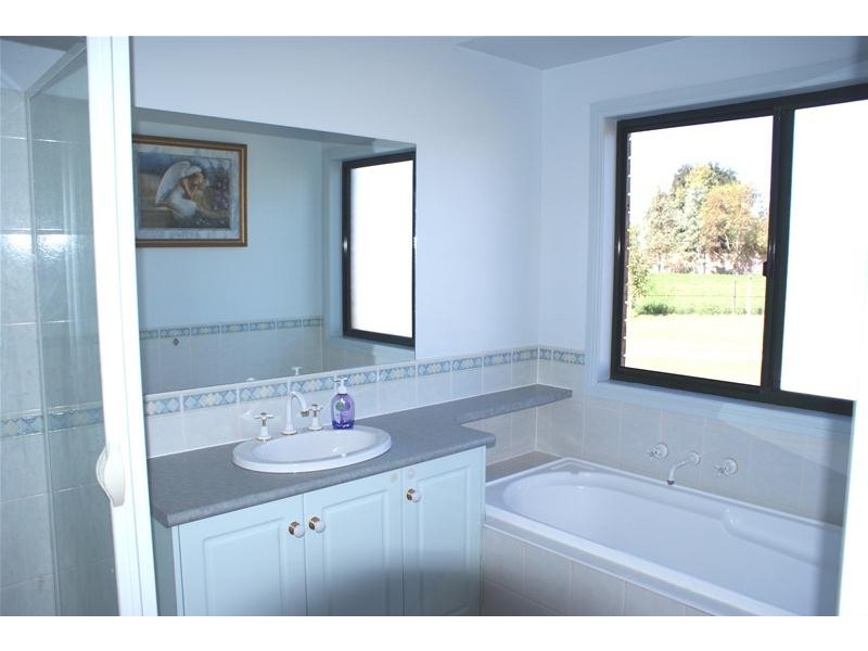 526 Cureton  Avenue, Nichols Point VIC 3501