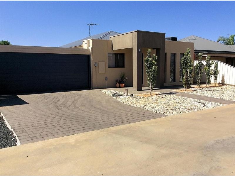 8 Tasman Court, Mildura VIC 3500