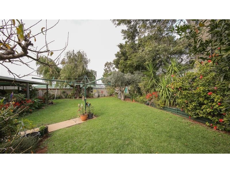 12 Tower Court, Buronga NSW 2739