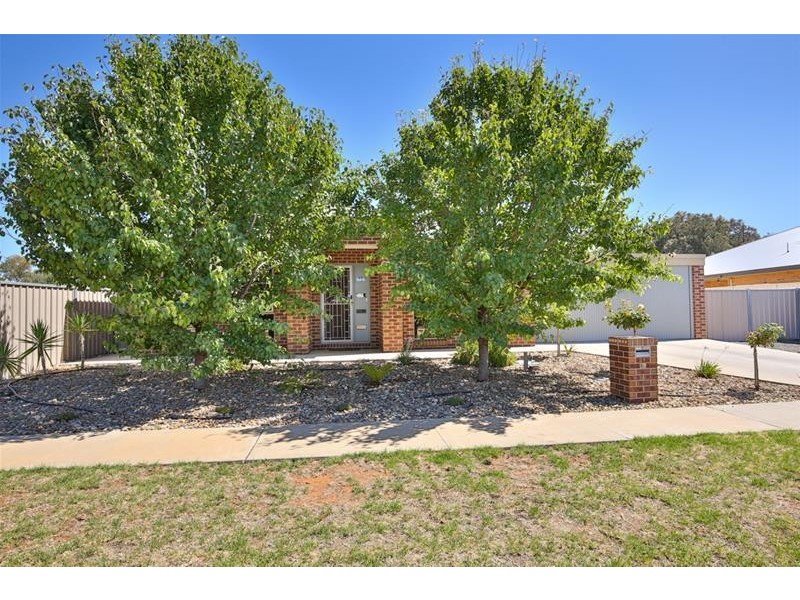 37 Betty Krake Drive, Red Cliffs VIC 3496