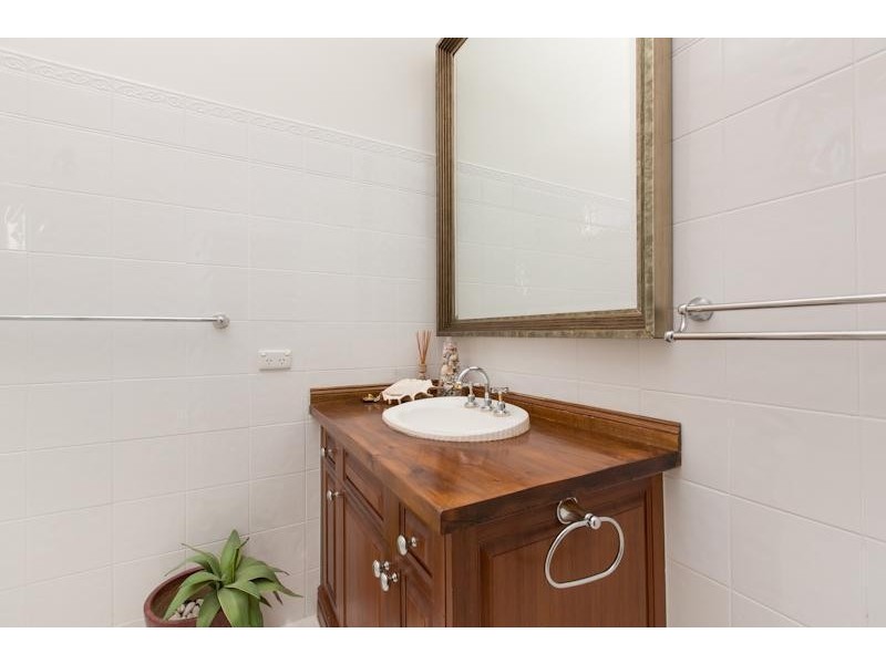 64 Walnut Avenue, Mildura VIC 3500