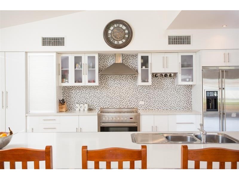 16 Henderson Street, Ouyen VIC 3490