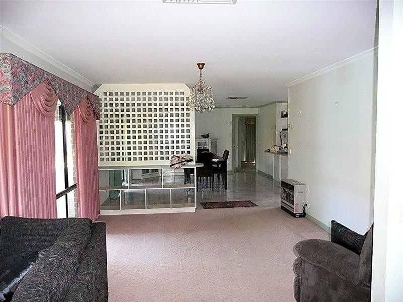 17 Muscat Court, Mildura VIC 3500