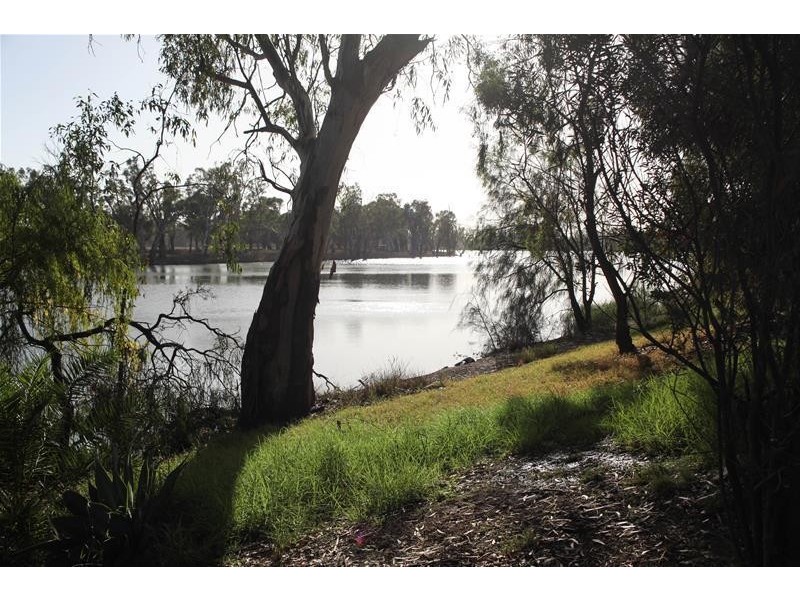 Old Mail Road, Wargan VIC 3505